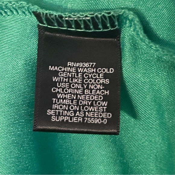 Liz Claiborne Career Sleeveless Lace Blouse - Picture 5 of 5